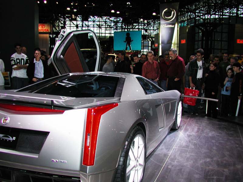 nyas-concept-cadillac-05