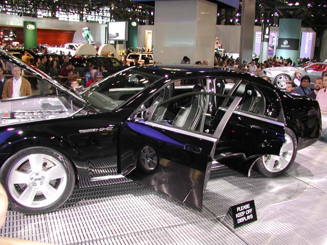 NYAutoShow-Ford-158