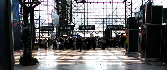 NYAutoShow-Crowd-129