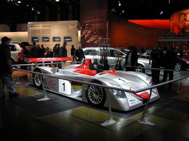 NYAutoShow-AudiVW-145