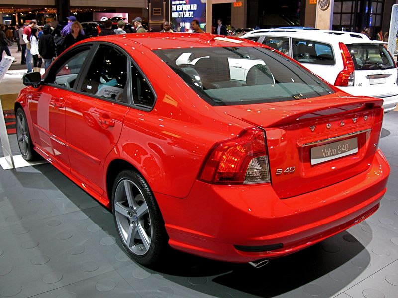 Volvo S40 - 1